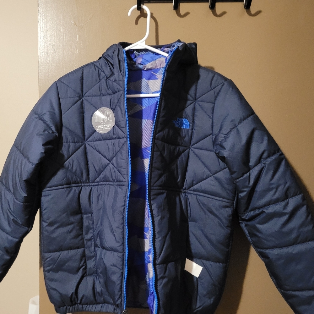 NorthFace Reversible Jacket - Picture 2 of 2